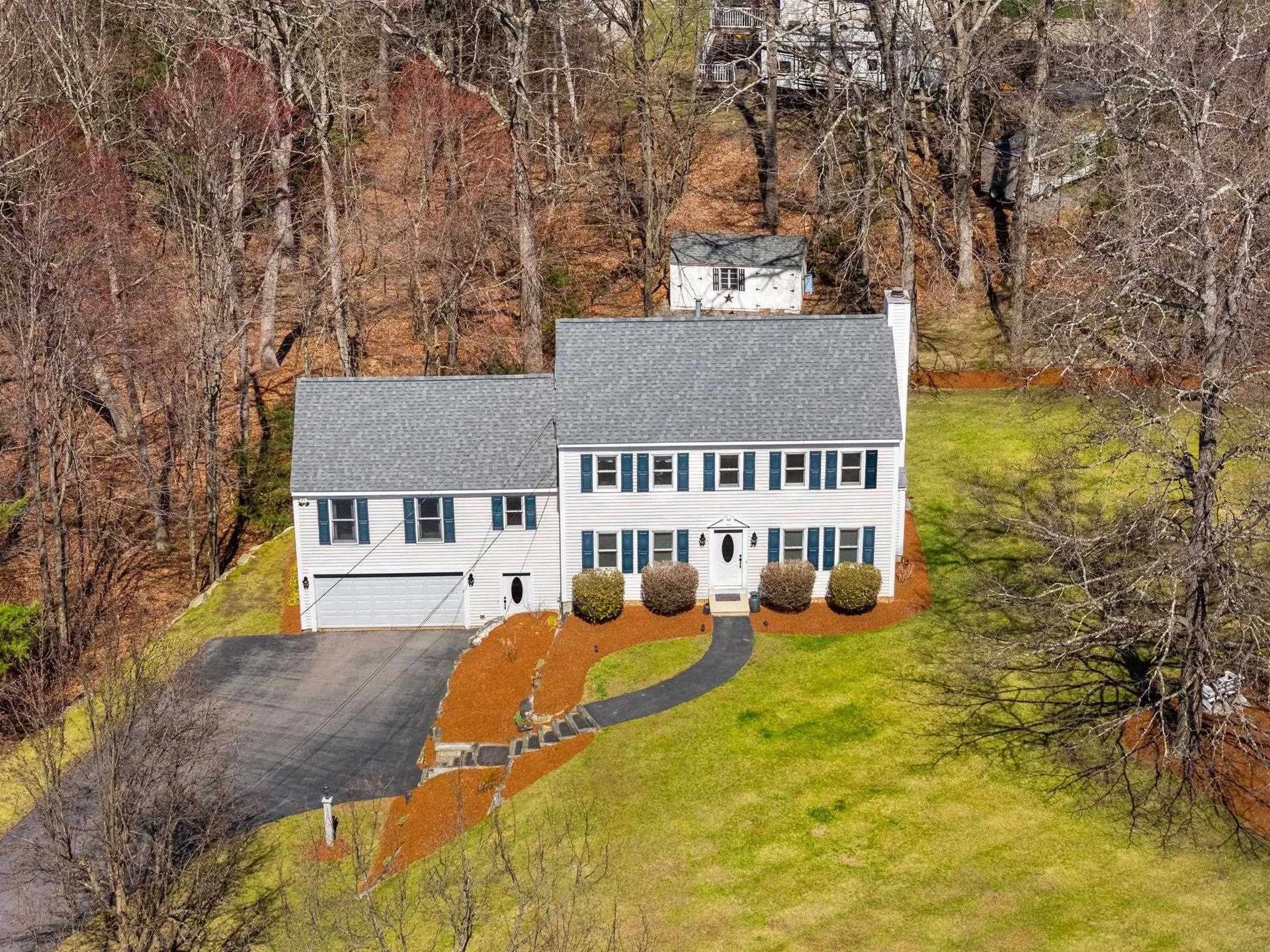 29 Greenwich Road Litchfield NH 03052
