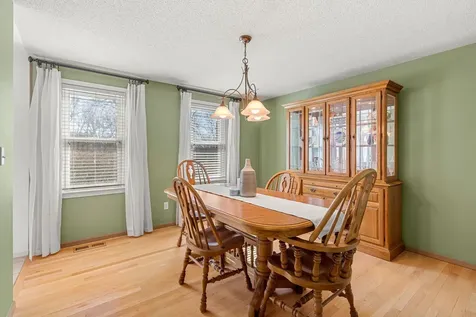29 Greenwich Road Litchfield NH 03052