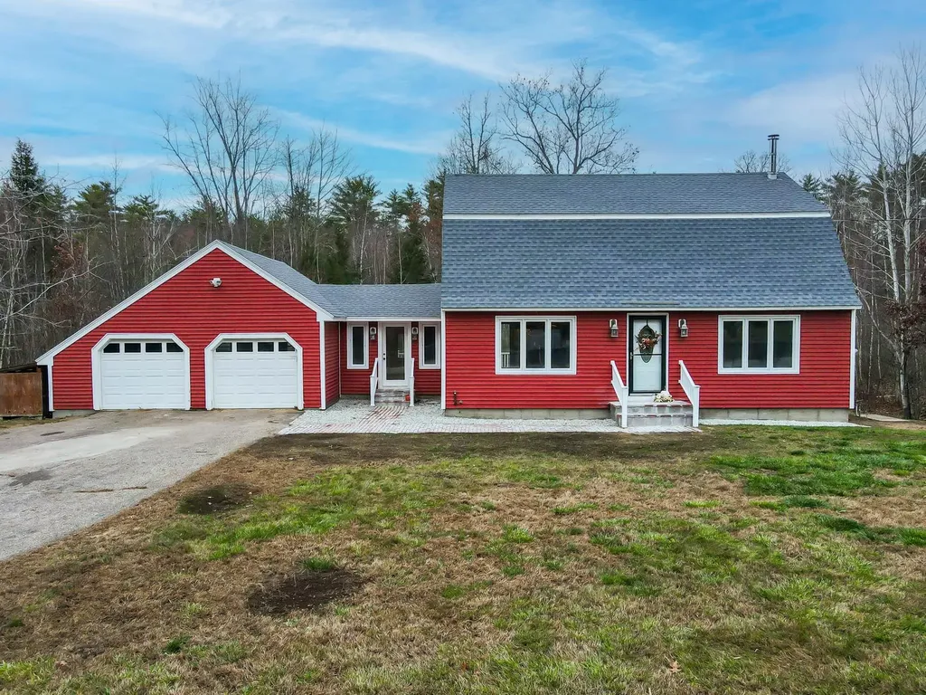 27 Cemetery Street Concord NH 03301