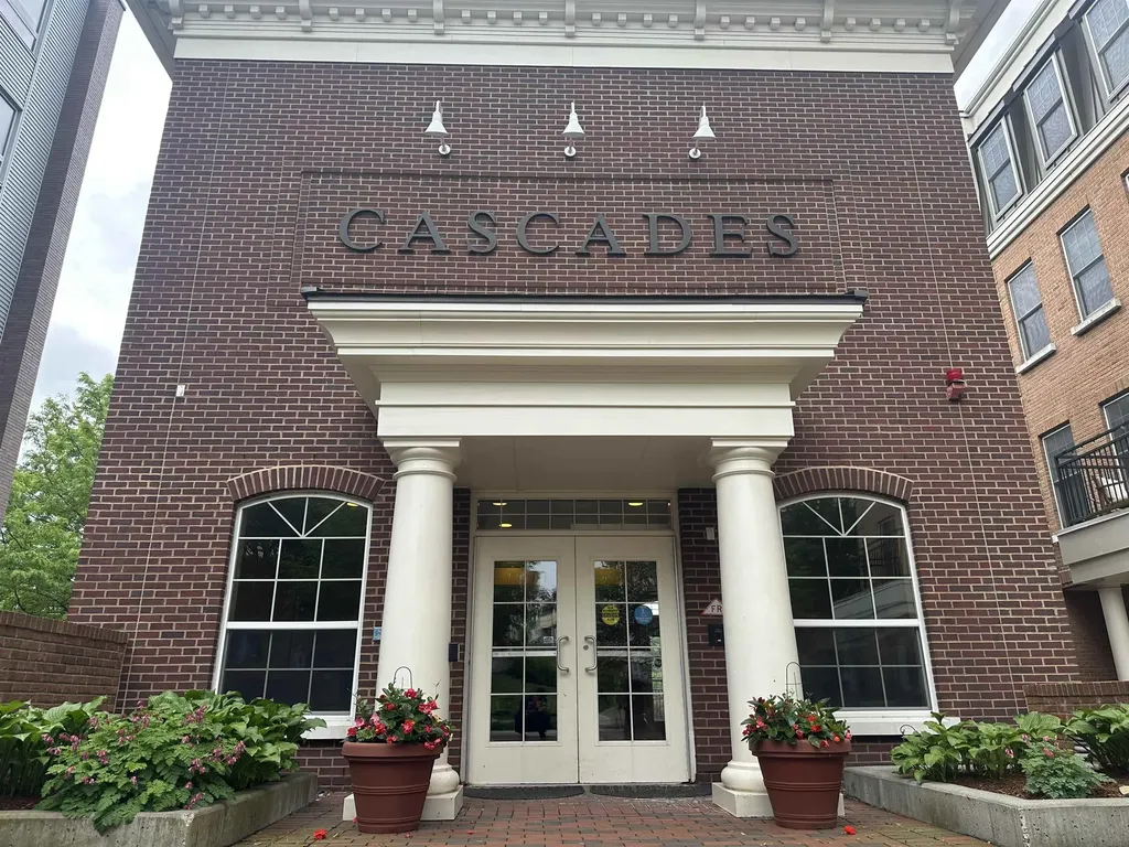 60 Winooski Falls Way Winooski VT 05404