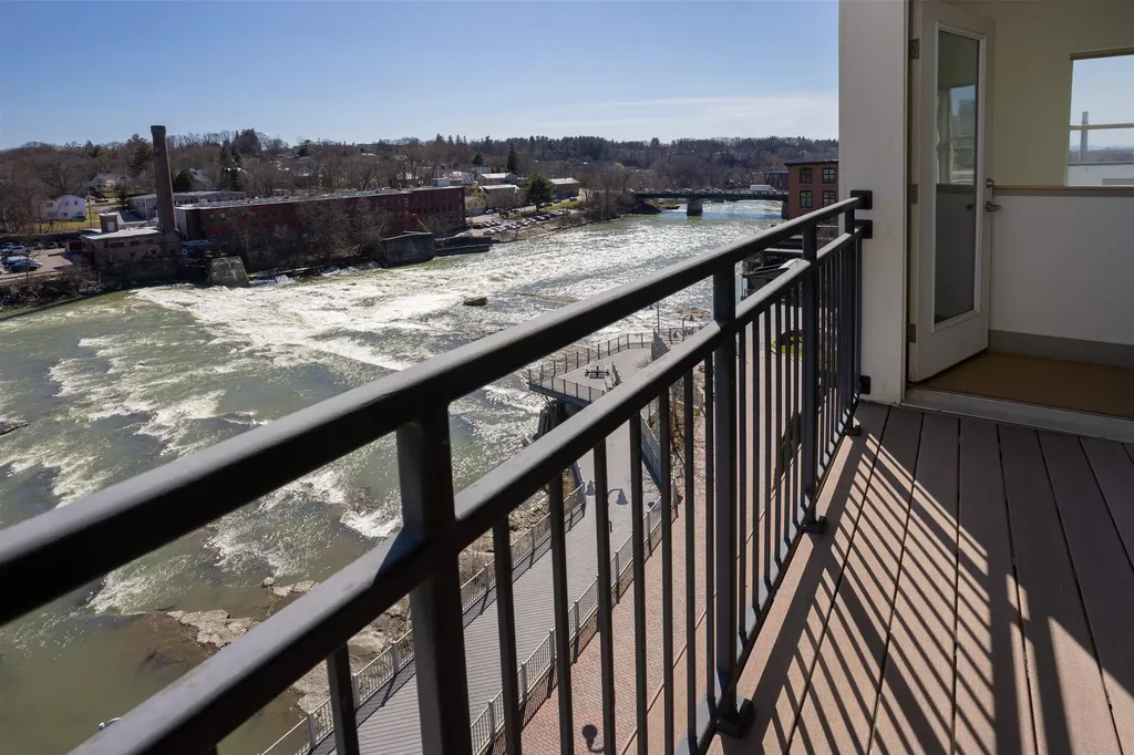 60 Winooski Falls Way Winooski VT 05404