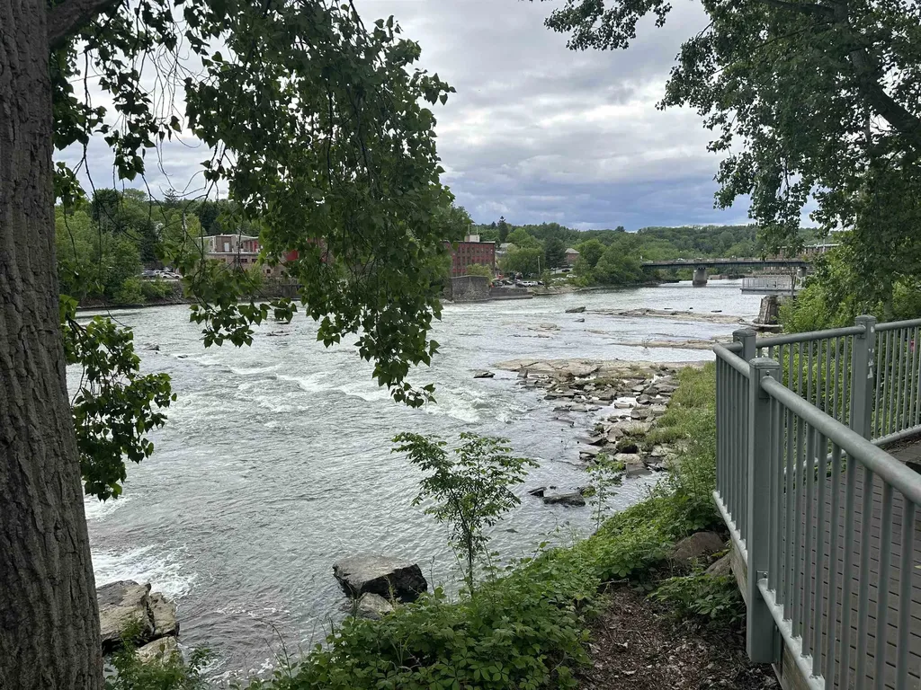 60 Winooski Falls Way Winooski VT 05404