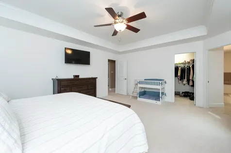 53 Katinka Drive Manchester NH 03109