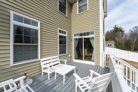 53 Katinka Drive Manchester NH 03109
