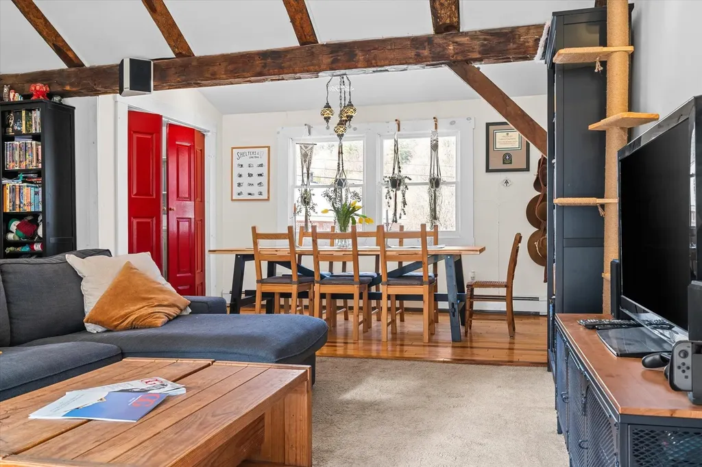 165 North Main Street Rochester VT 05767