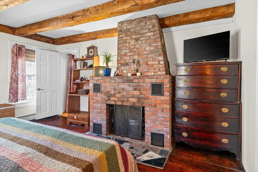 165 North Main Street Rochester VT 05767