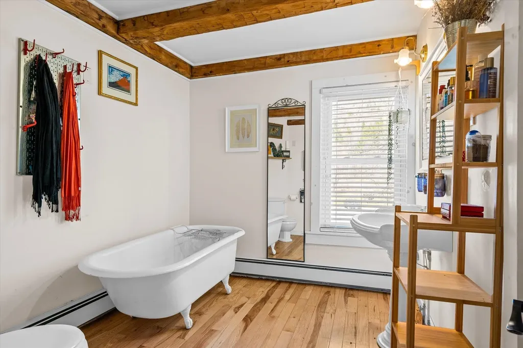 165 North Main Street Rochester VT 05767