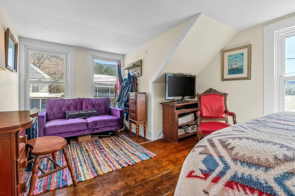 165 North Main Street Rochester VT 05767