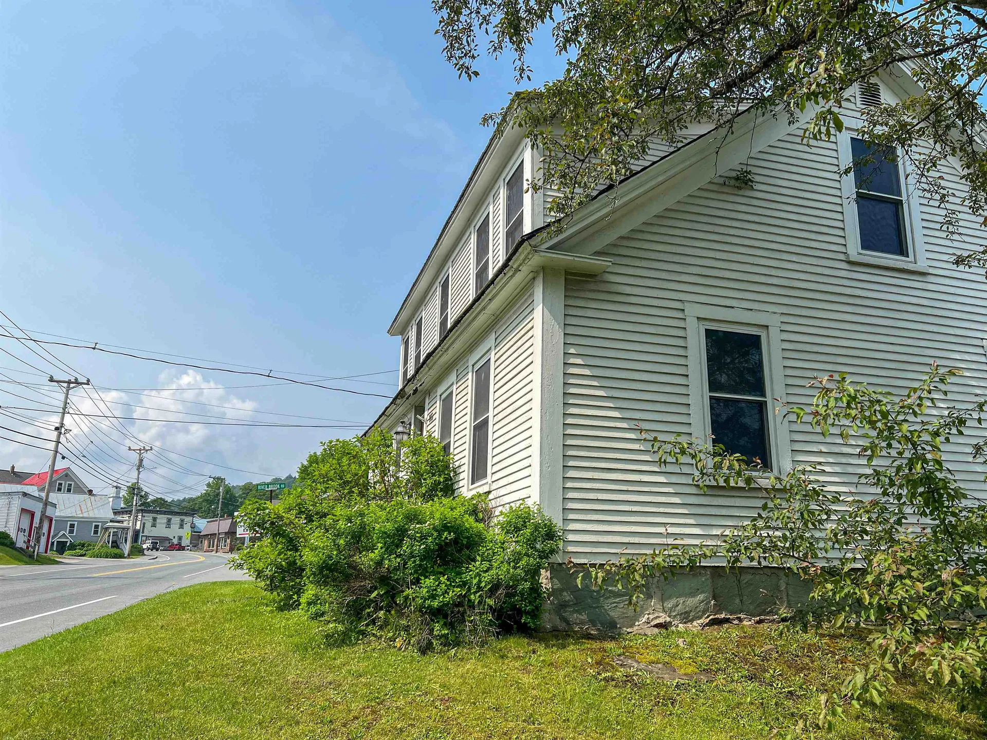 165 North Main Street Rochester VT 05767