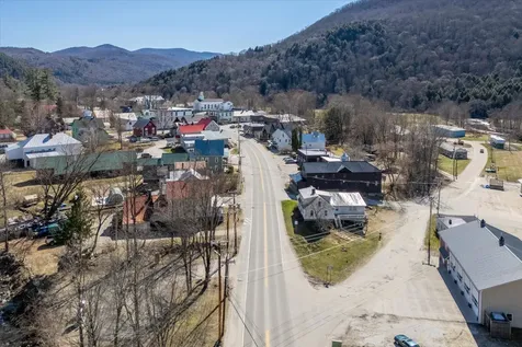 165 North Main Street Rochester VT 05767