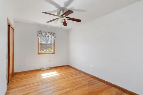 12 Pinecrest Drive Essex VT 05452