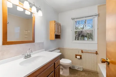 12 Pinecrest Drive Essex VT 05452