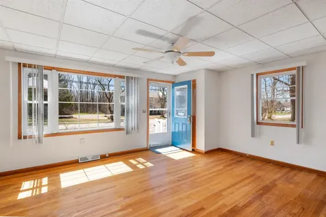12 Pinecrest Drive Essex VT 05452