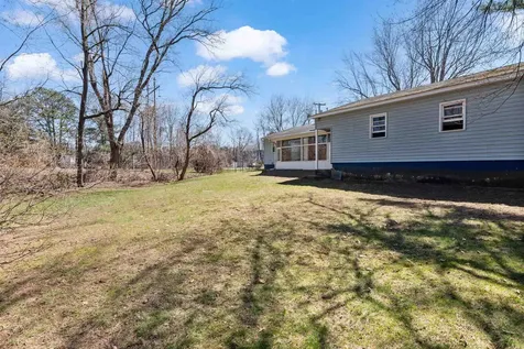 12 Pinecrest Drive Essex VT 05452