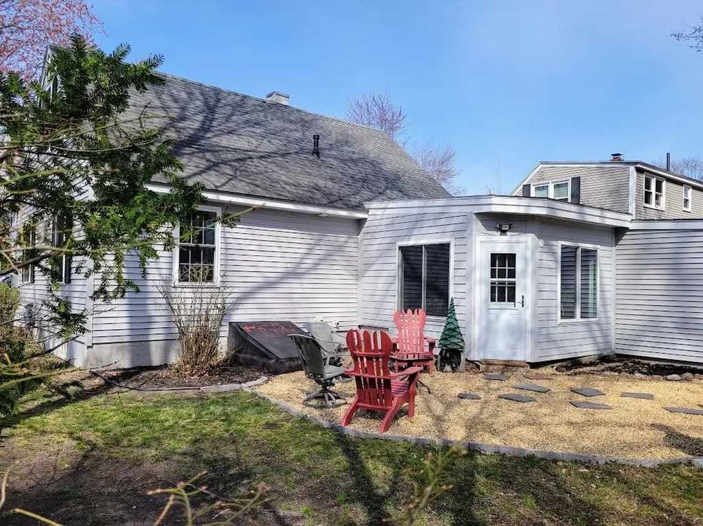 885 Beech Street Manchester NH 03104