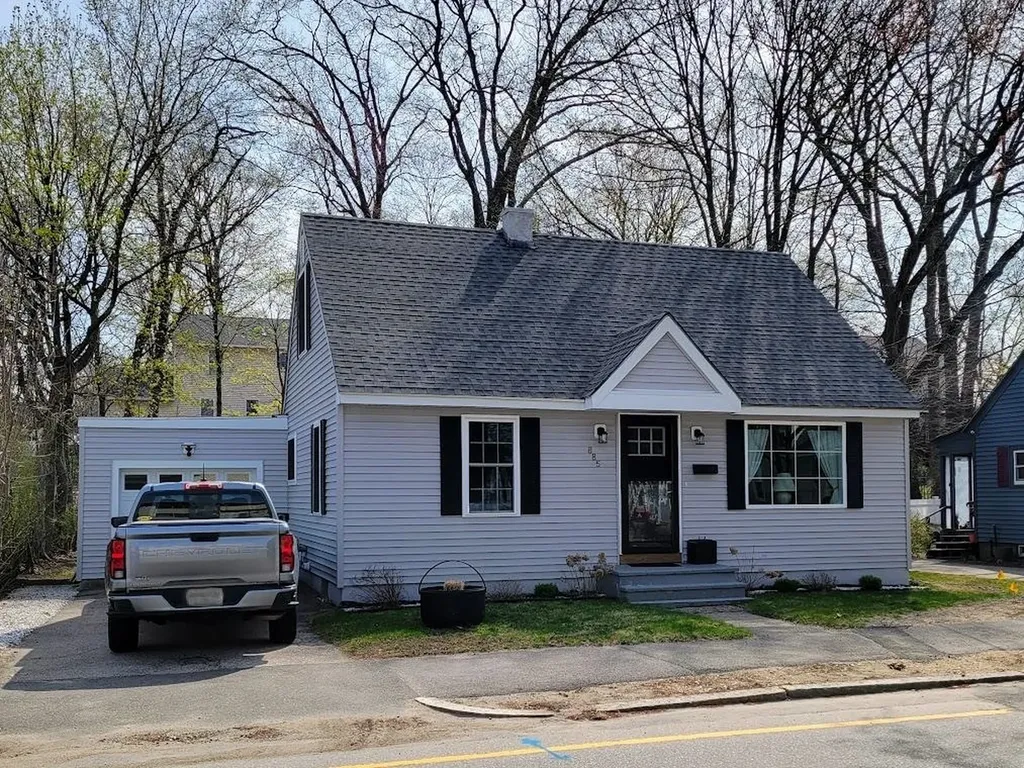 885 Beech Street Manchester NH 03104