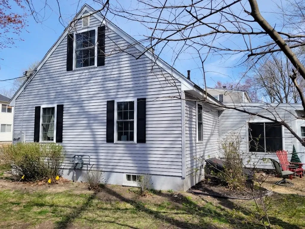 885 Beech Street Manchester NH 03104