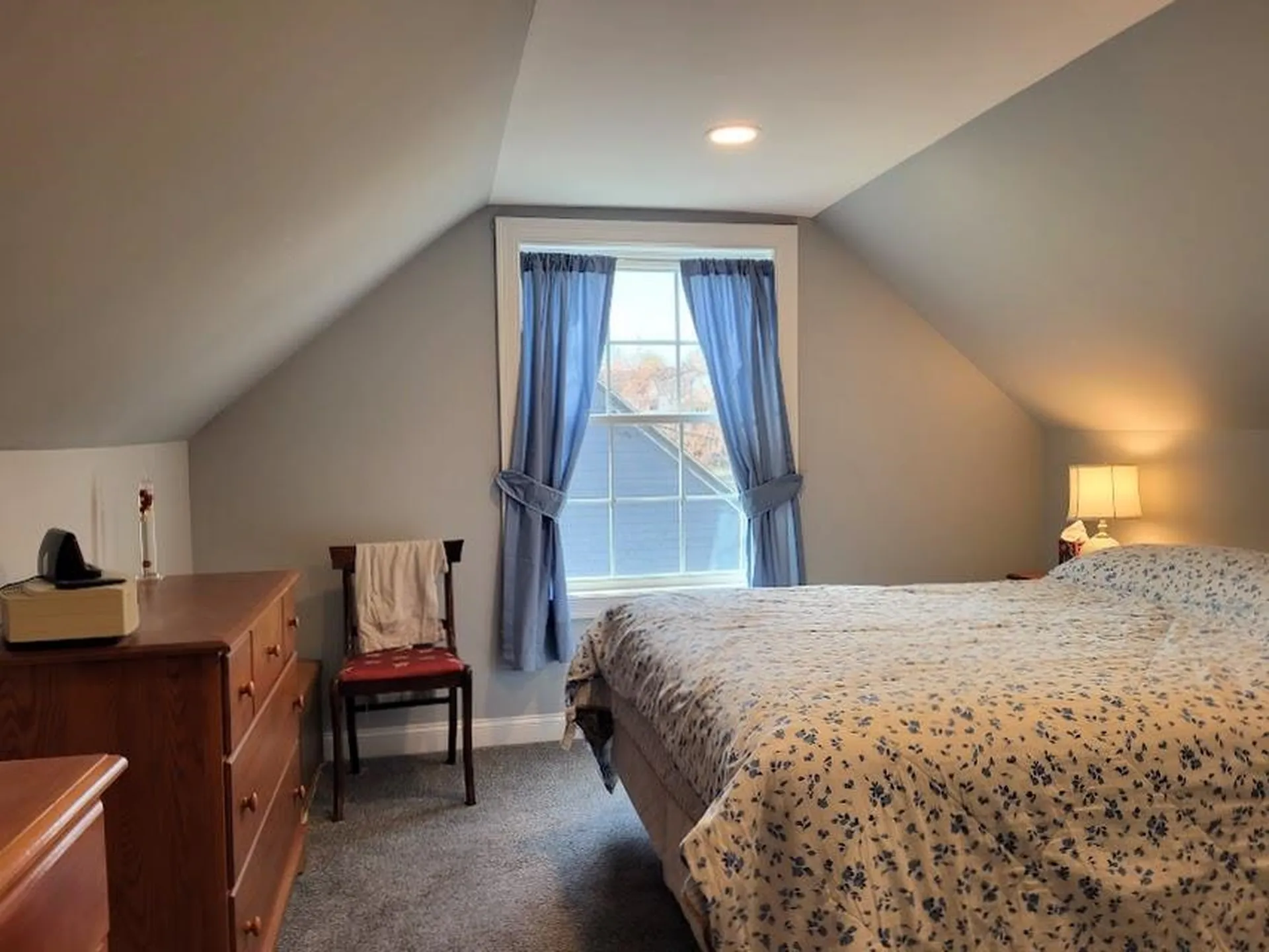 885 Beech Street Manchester NH 03104