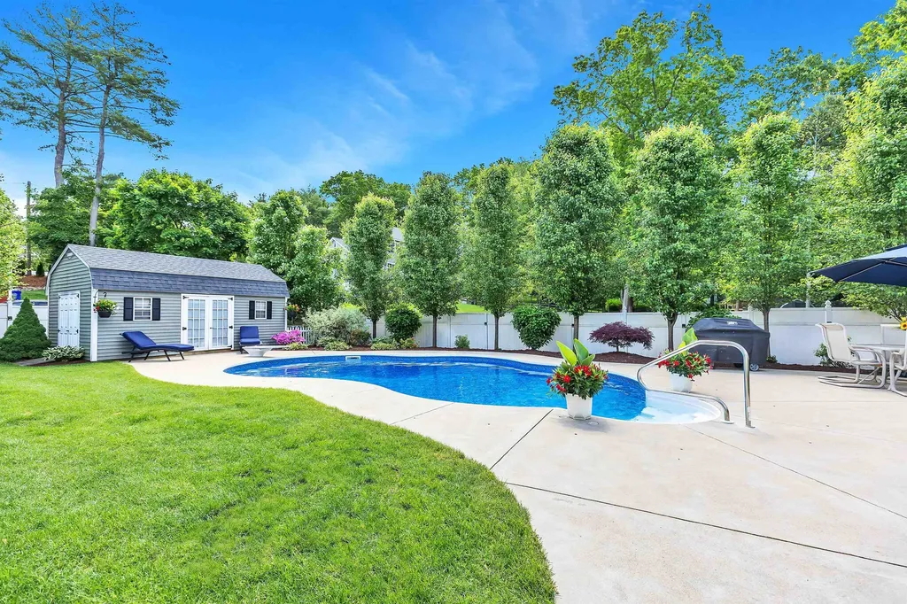 232 Eve Street Manchester NH 03104