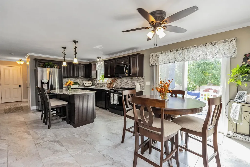 232 Eve Street Manchester NH 03104