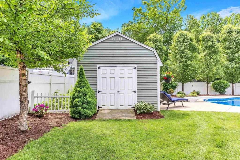 232 Eve Street Manchester NH 03104