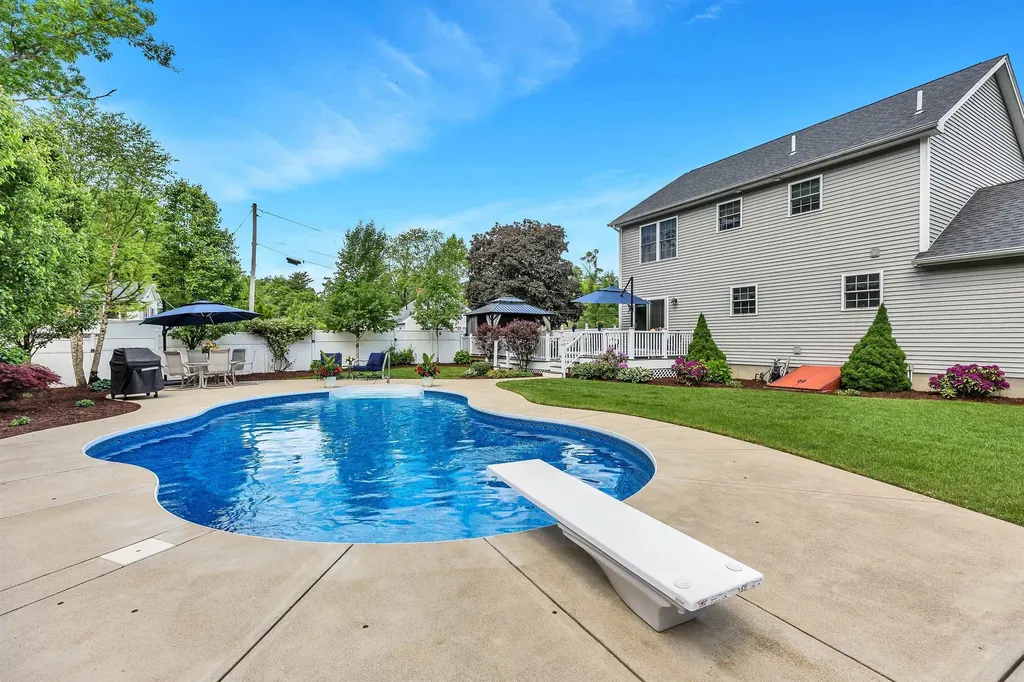 232 Eve Street Manchester NH 03104