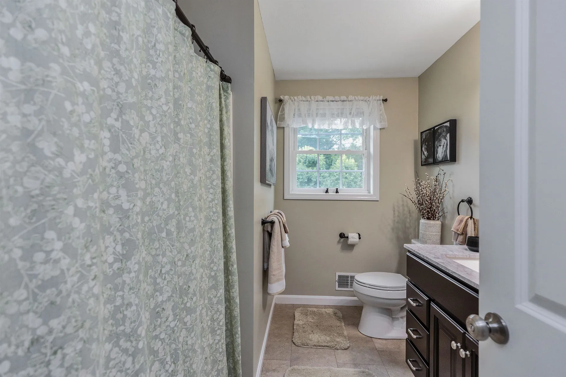 232 Eve Street Manchester NH 03104