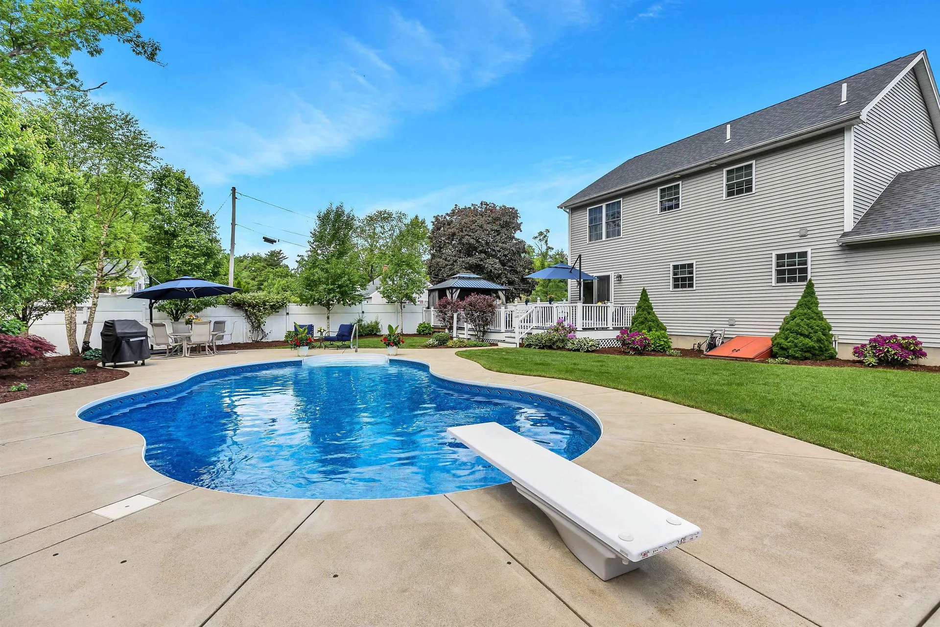 232 Eve Street Manchester NH 03104