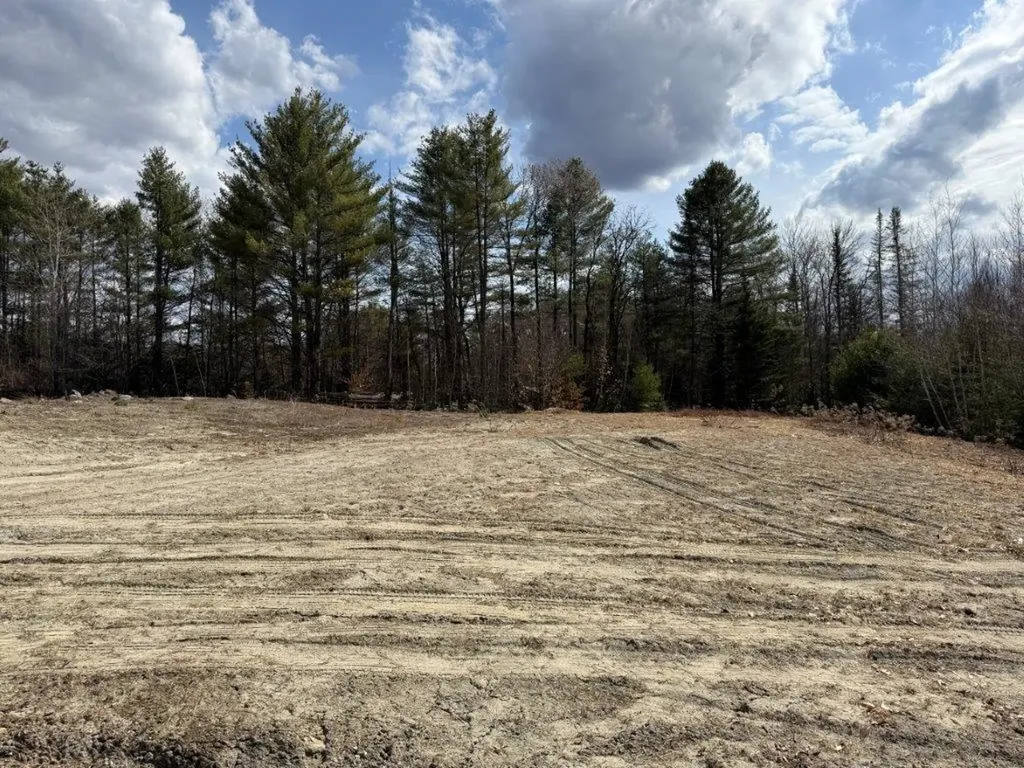 390 Nh Route 118 Canaan NH 03741