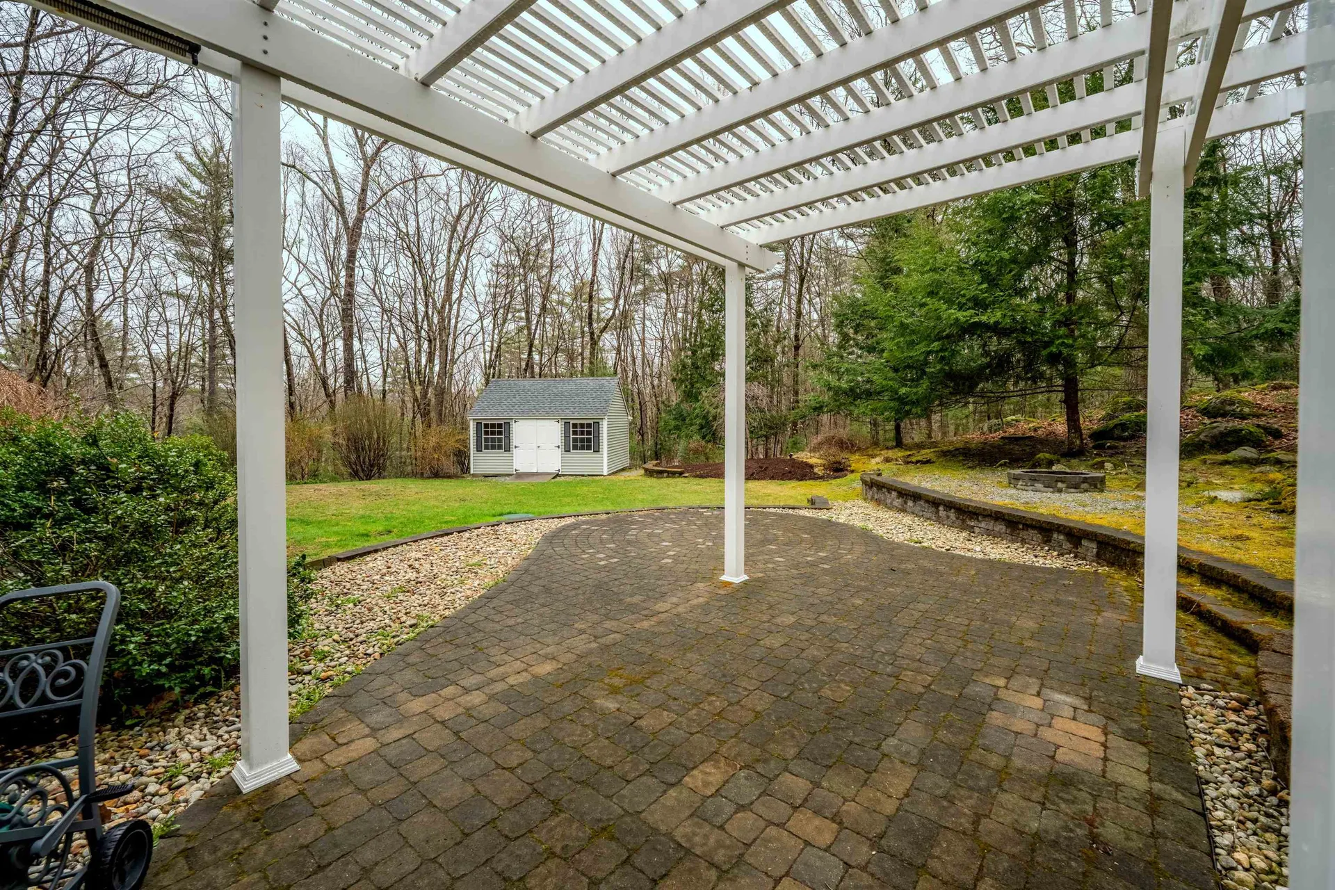 205 Black Brook Road Goffstown NH 03045