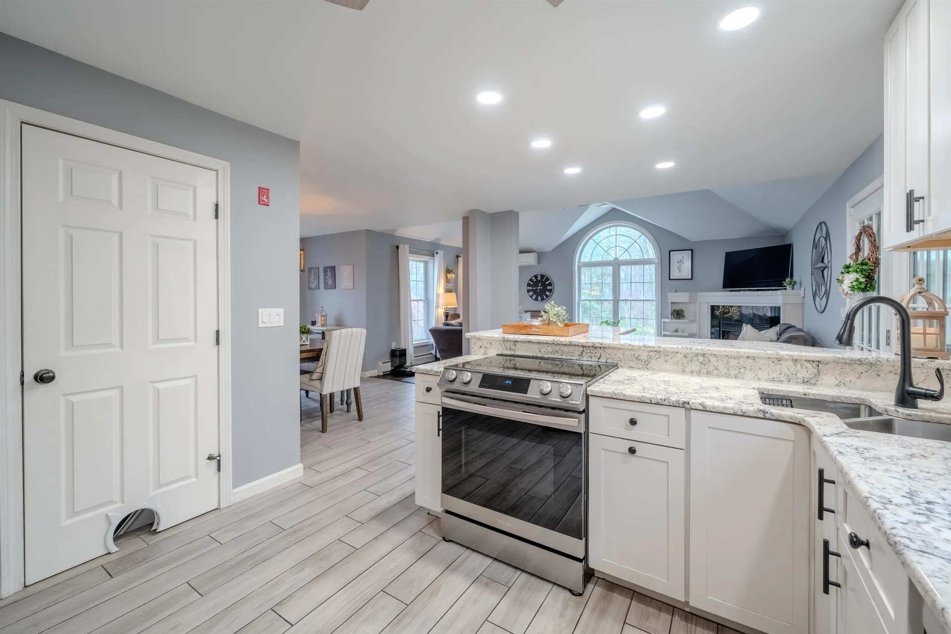 205 Black Brook Road Goffstown NH 03045