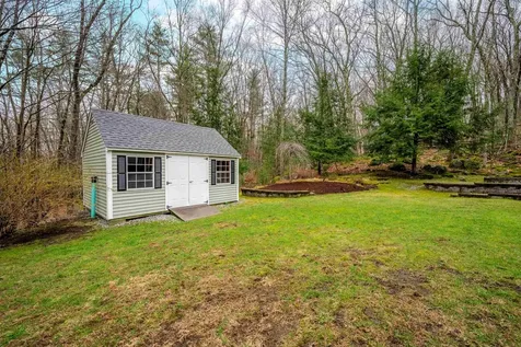 205 Black Brook Road Goffstown NH 03045