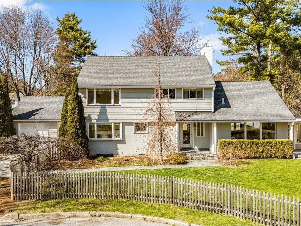 4 Mount View Court Burlington VT 05401