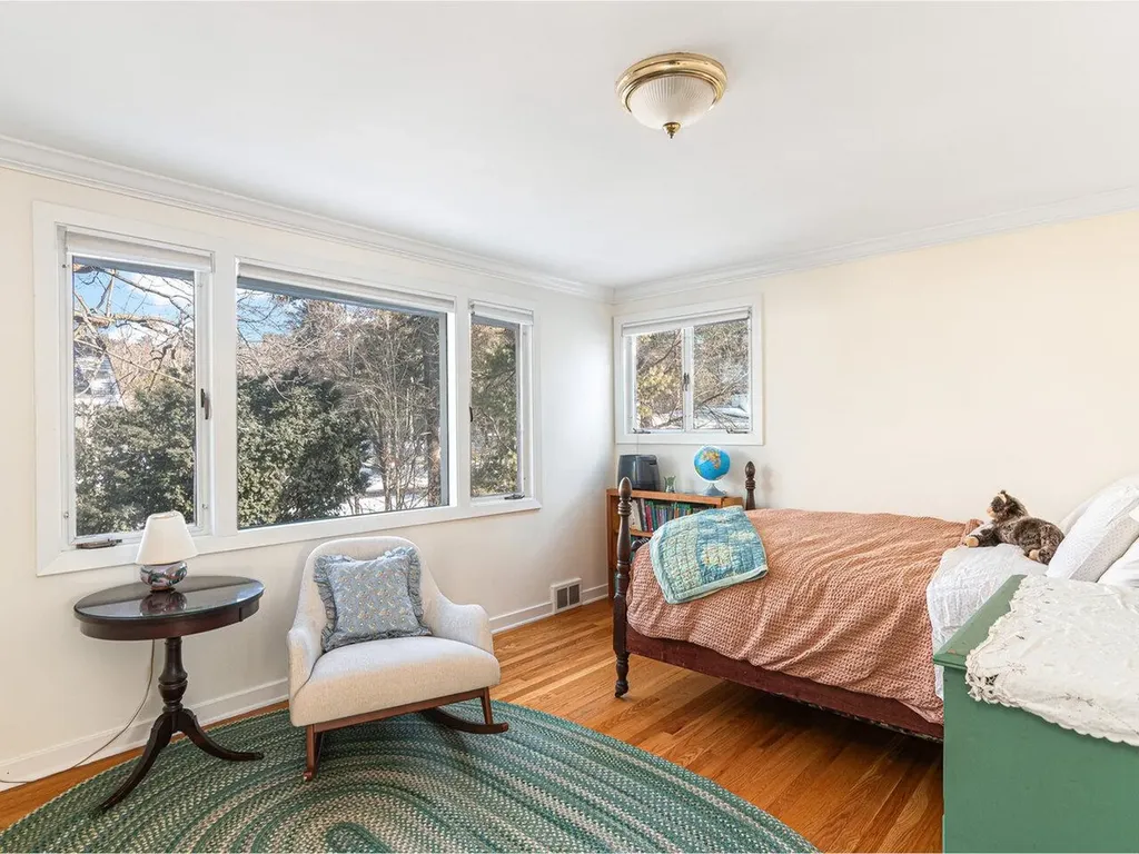 4 Mount View Court Burlington VT 05401