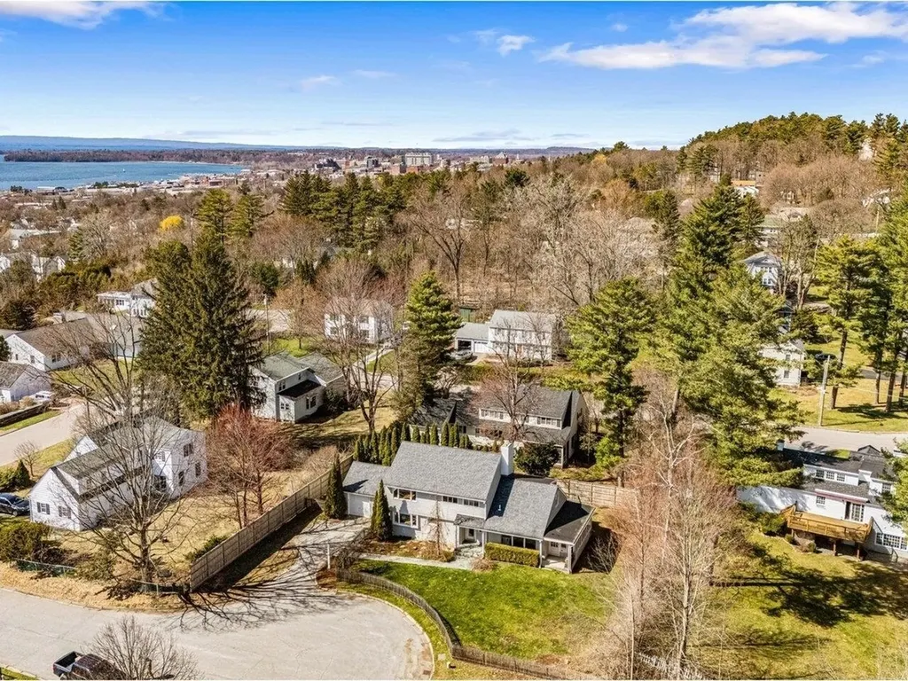 4 Mount View Court Burlington VT 05401