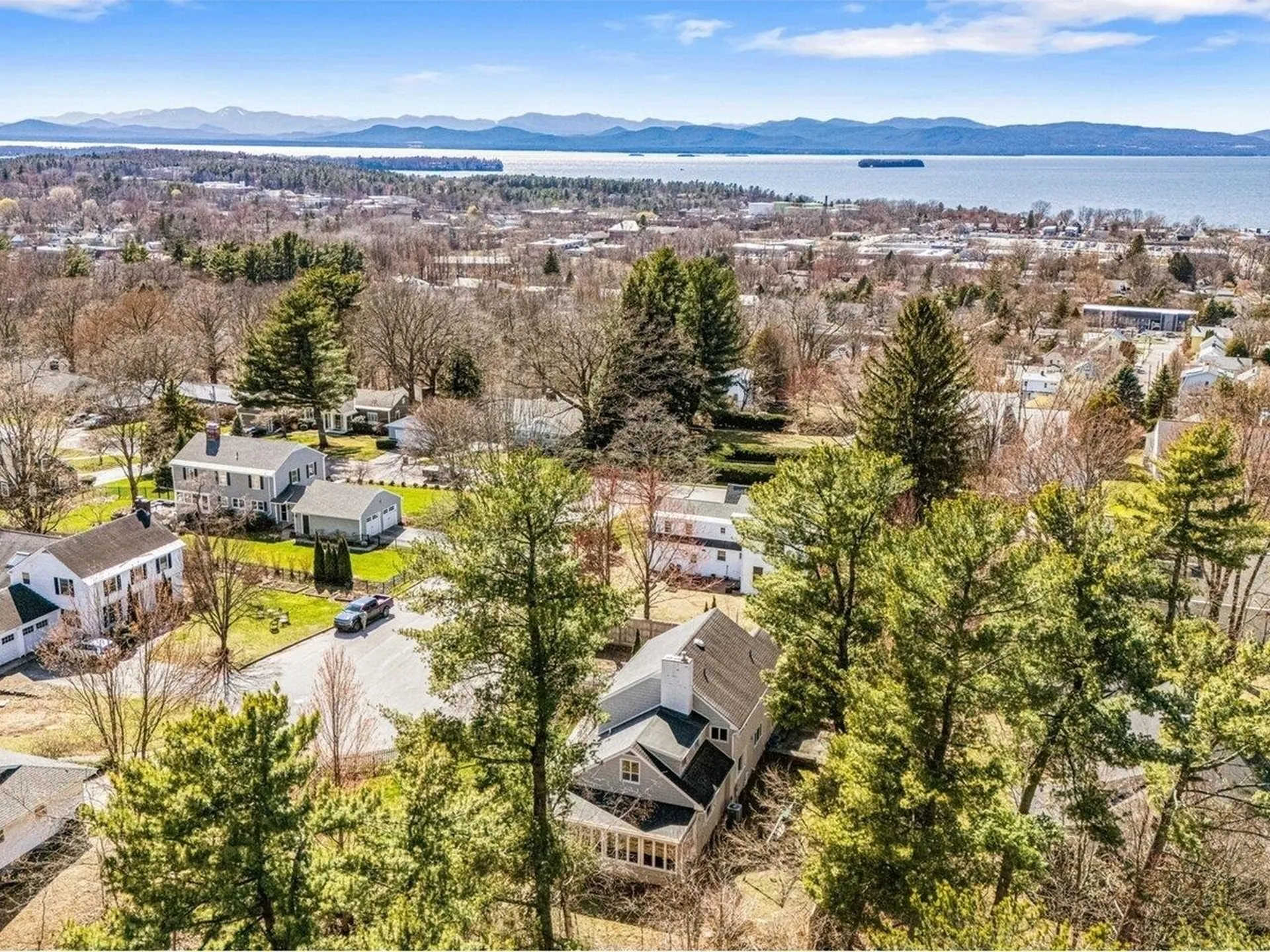 4 Mount View Court Burlington VT 05401