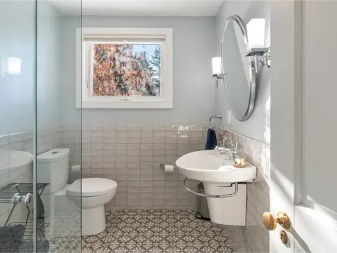 4 Mount View Court Burlington VT 05401