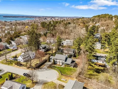 4 Mount View Court Burlington VT 05401