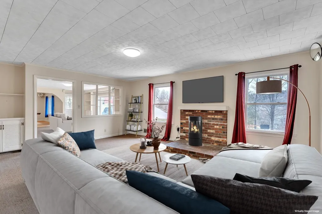 63 Construction Hill Road Williamstown VT 05654