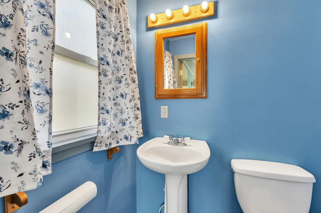 63 Construction Hill Road Williamstown VT 05654