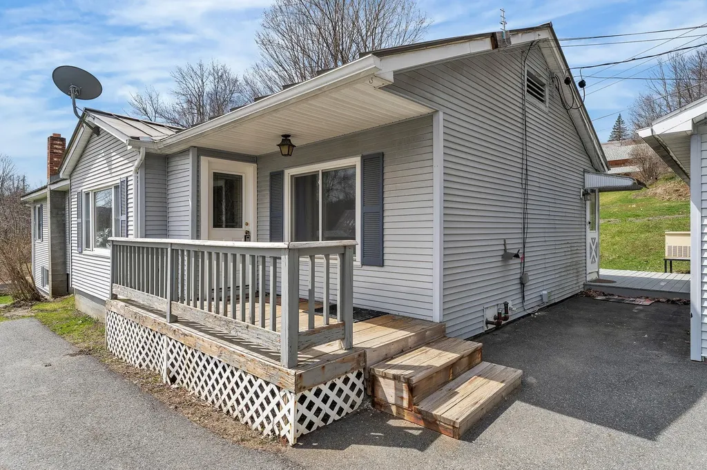 63 Construction Hill Road Williamstown VT 05654