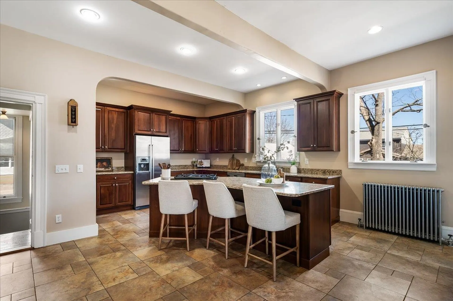 113 Bay Street Manchester NH 03104