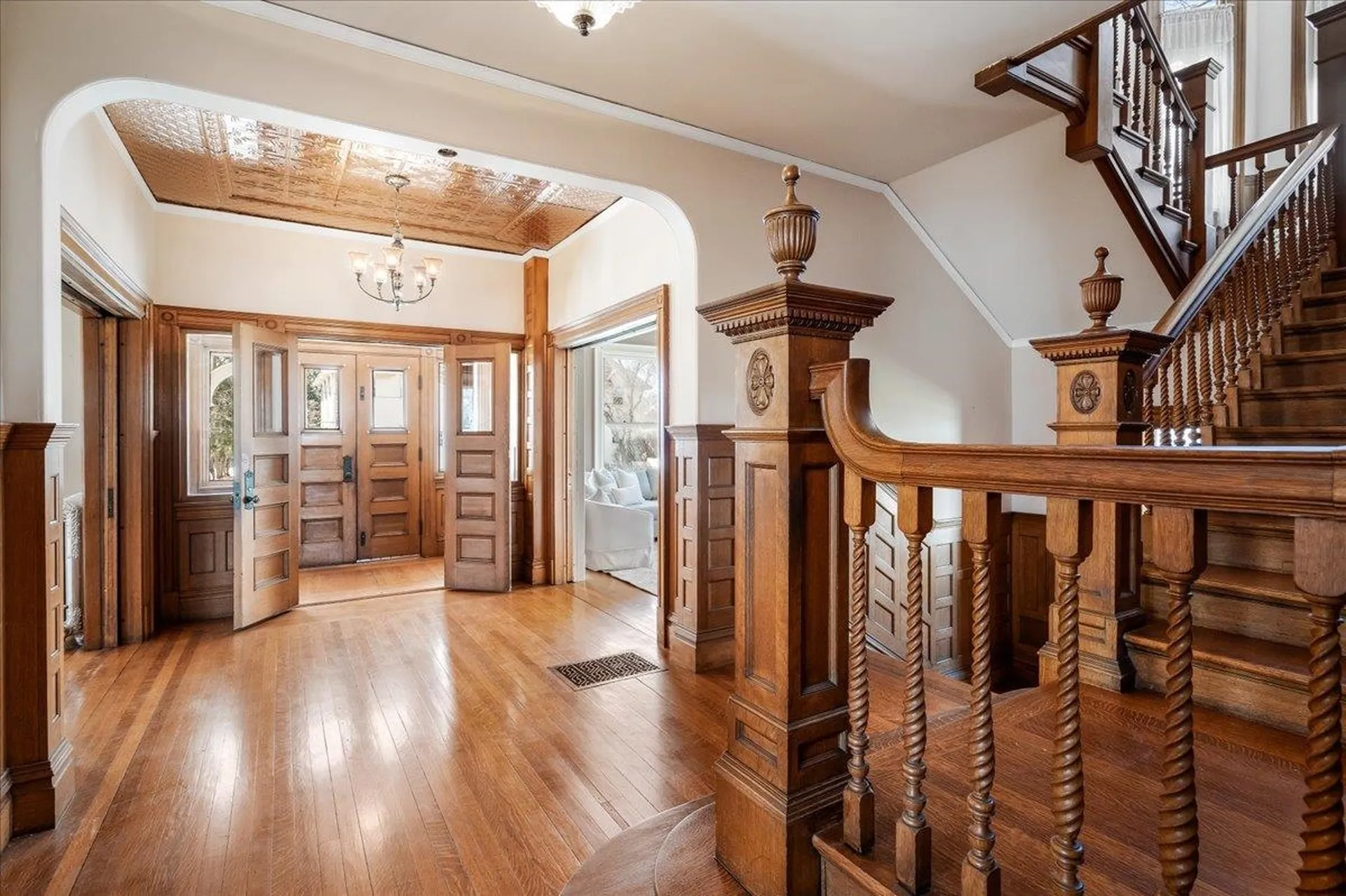 113 Bay Street Manchester NH 03104