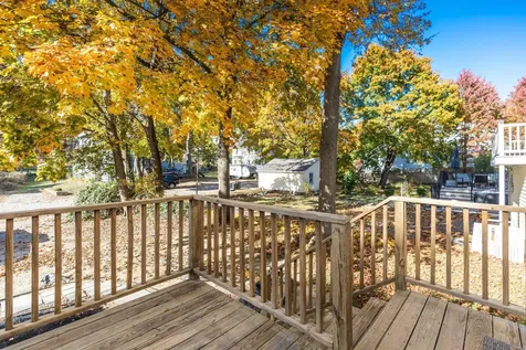 11 Rogers Road Kittery ME 03904