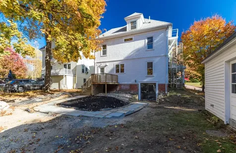 11 Rogers Road Kittery ME 03904