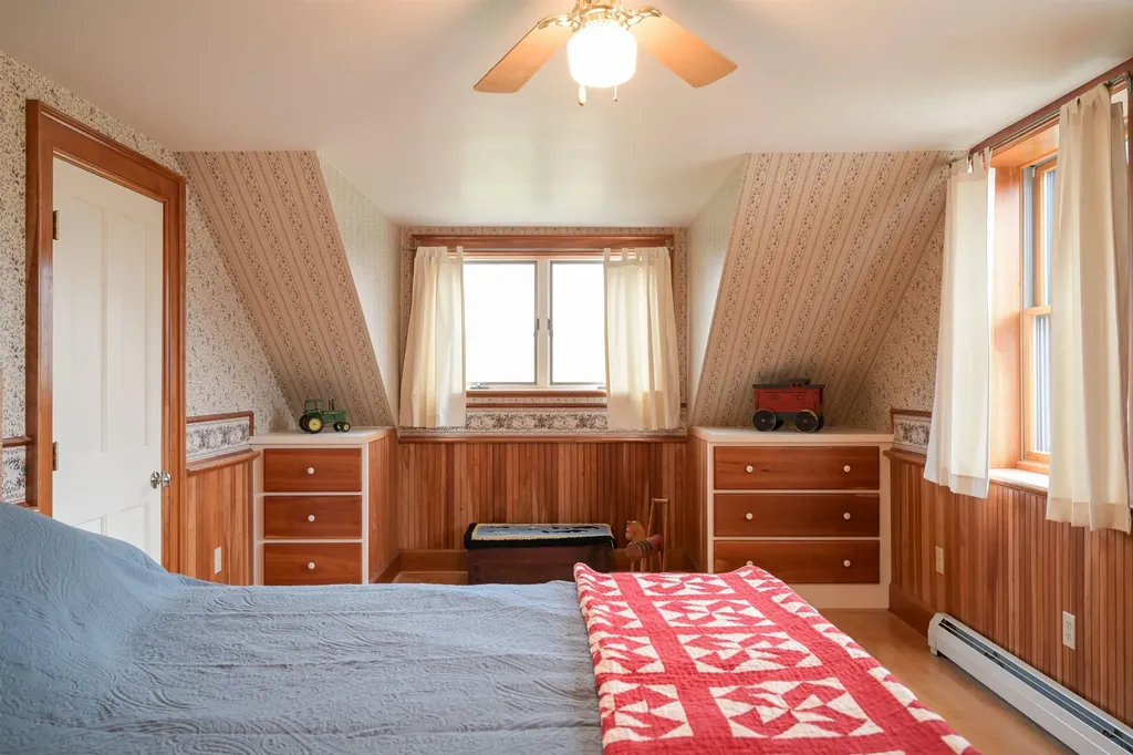 721 Hewitt Road Bristol VT 05443