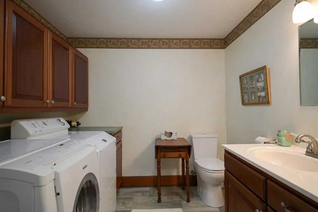 721 Hewitt Road Bristol VT 05443