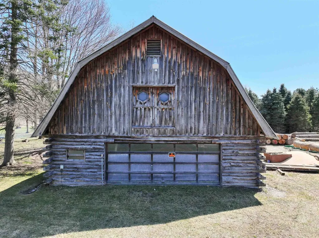 721 Hewitt Road Bristol VT 05443