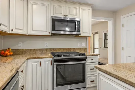 179 Mallego Road Barrington NH 03825
