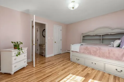179 Mallego Road Barrington NH 03825